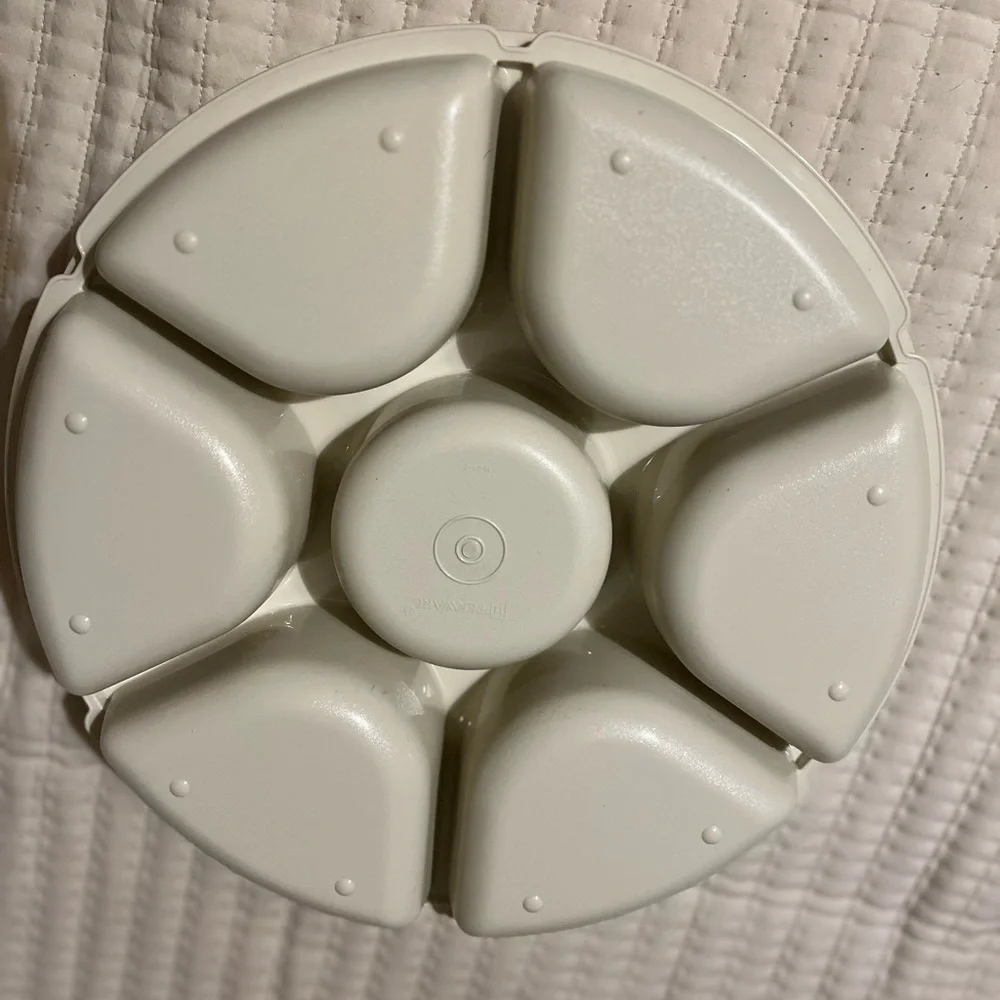 Tupperware Cream Divided Serving‎ Platter